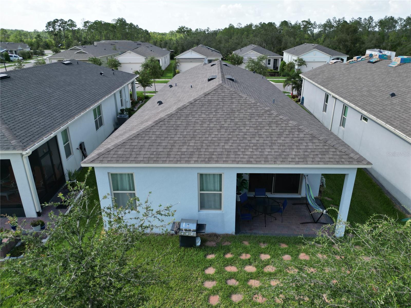 17393 Blazing Star Circle, Clermont, Florida 34714, 3 Bedrooms Bedrooms, ,2 BathroomsBathrooms,Residential,For Sale,BLAZING STAR,O6123225