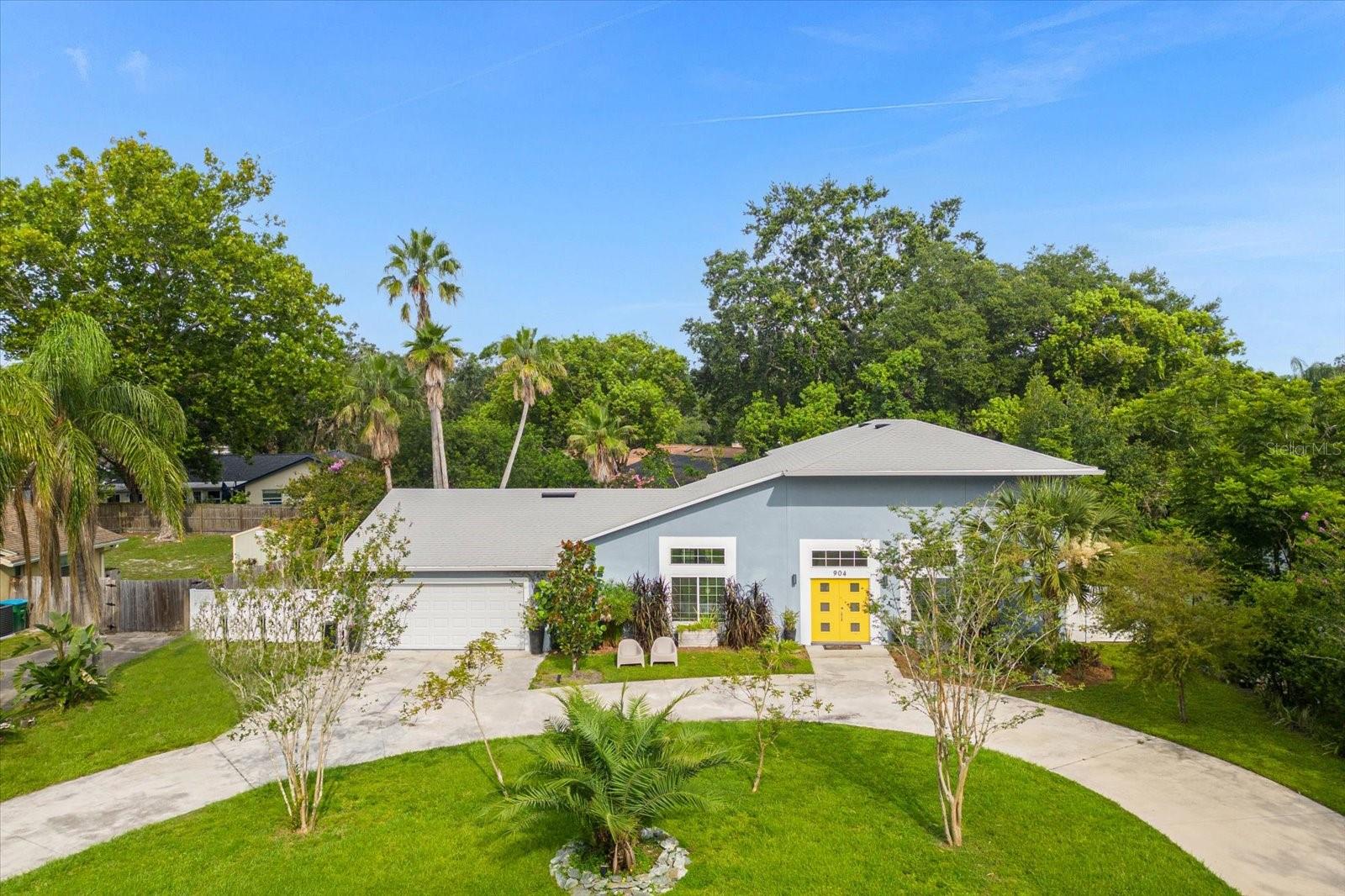 904 Gazell Trail, Winter Springs, Florida 32708, 4 Bedrooms Bedrooms, ,4 BathroomsBathrooms,Residential,For Sale,GAZELL,O6123231