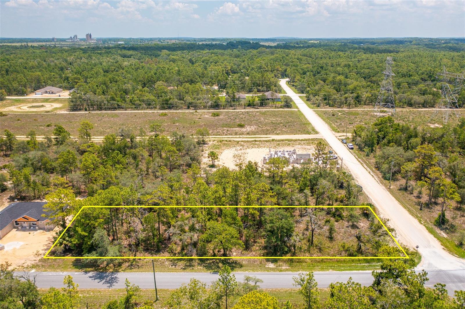Dusky Warbler Road, Weeki Wachee, Florida 34614, ,Land,For Sale,DUSKY WARBLER,U8205764
