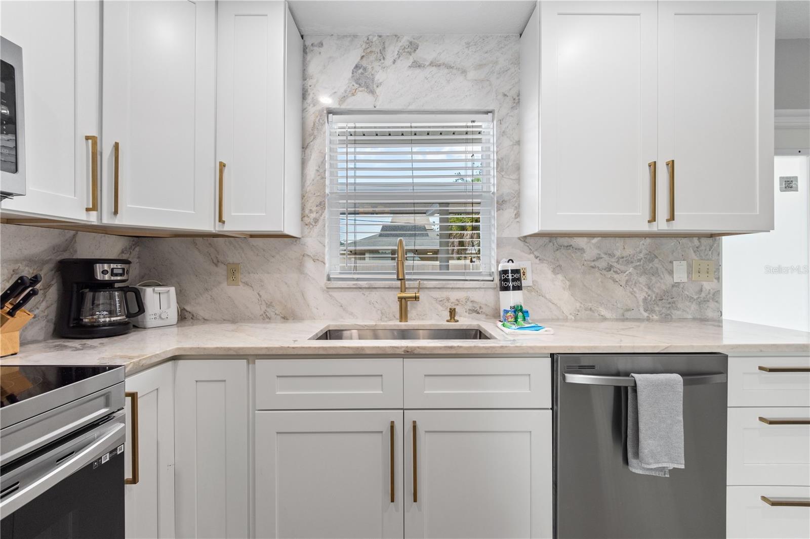 5830 Midnight Pass Road #43, Sarasota, Florida 34242, 1 Bedroom Bedrooms, ,1 BathroomBathrooms,Residential,For Sale,MIDNIGHT PASS,A4575379