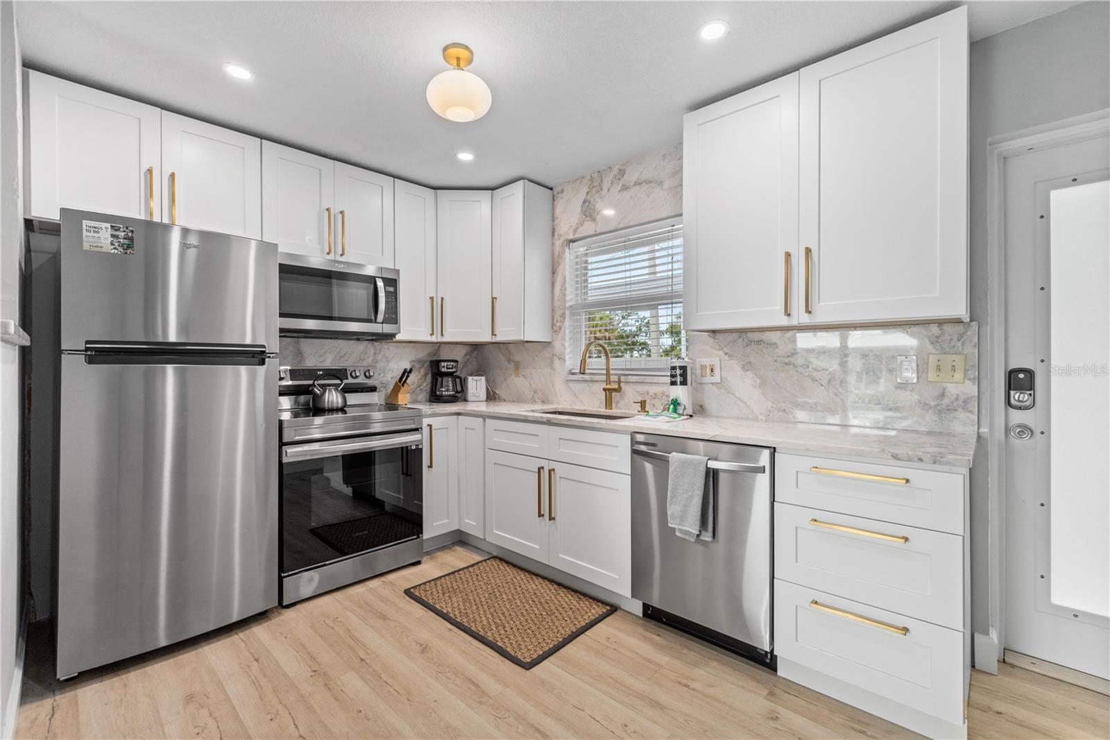 5830 Midnight Pass Road #43, Sarasota, Florida 34242, 1 Bedroom Bedrooms, ,1 BathroomBathrooms,Residential,For Sale,MIDNIGHT PASS,A4575379