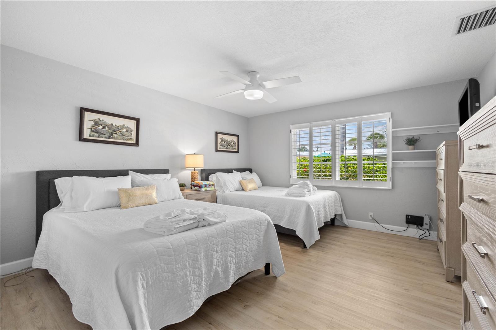 5830 Midnight Pass Road #43, Sarasota, Florida 34242, 1 Bedroom Bedrooms, ,1 BathroomBathrooms,Residential,For Sale,MIDNIGHT PASS,A4575379