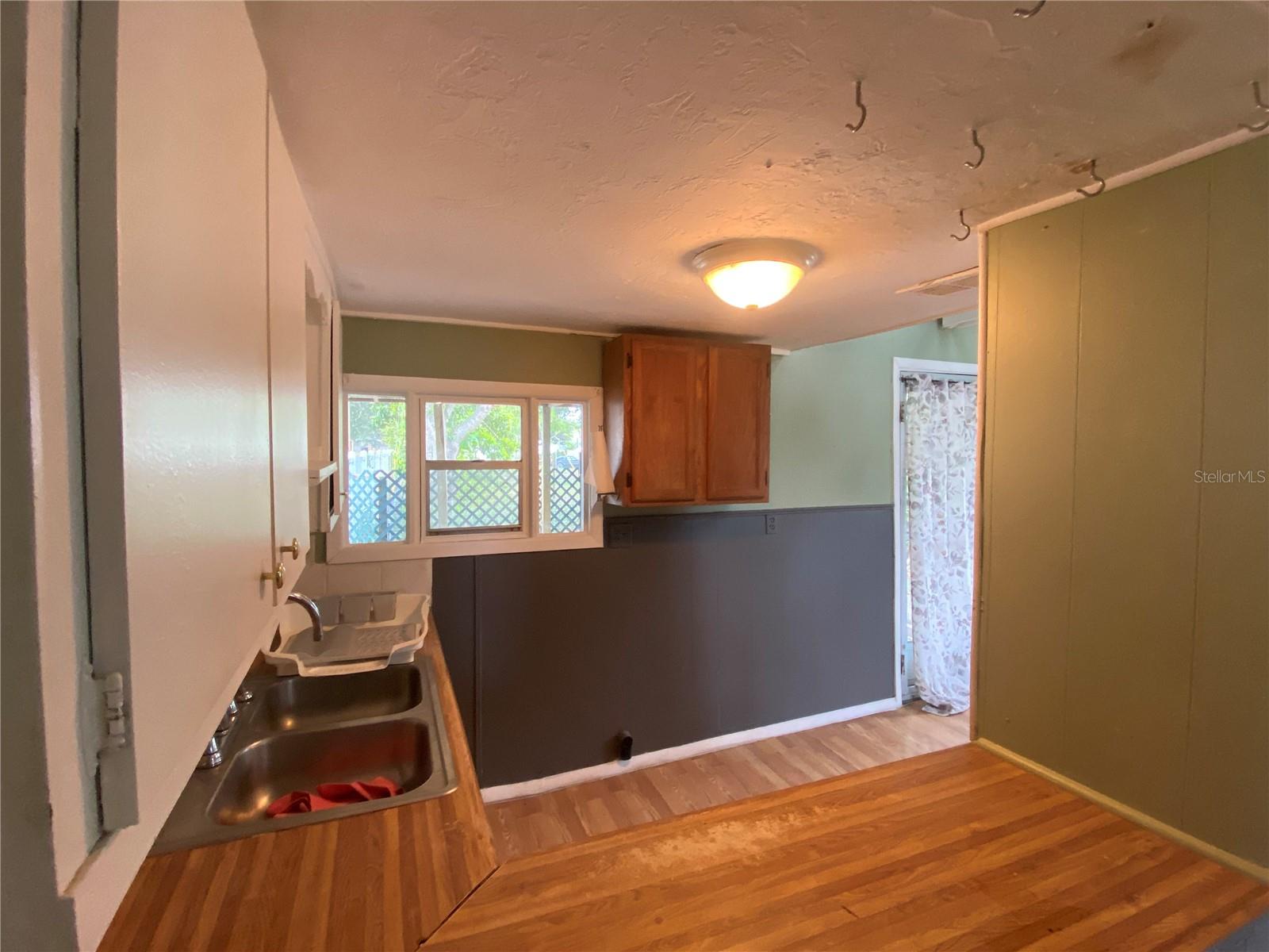 1804 Edmondson Road, Nokomis, Florida 34275, 2 Bedrooms Bedrooms, ,1 BathroomBathrooms,Residential,For Sale,EDMONDSON,A4575380
