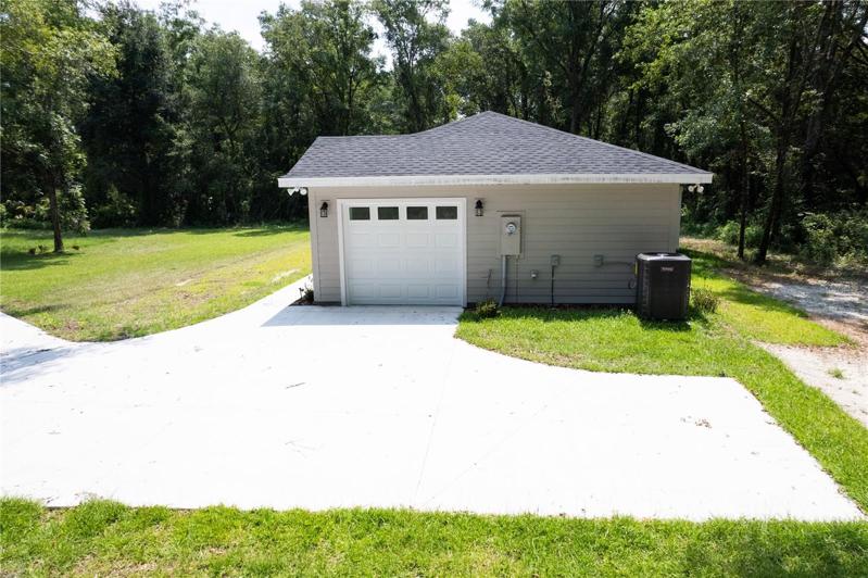 garage door