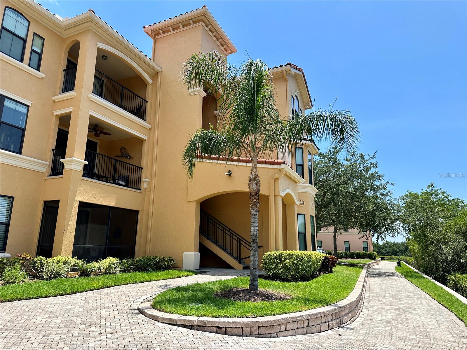 2721 Via Murano #310, Clearwater, Florida 33764, 2 Bedrooms Bedrooms, ,2 BathroomsBathrooms,Residential,For Sale,VIA MURANO,U8205793