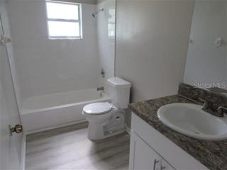 En suite bath