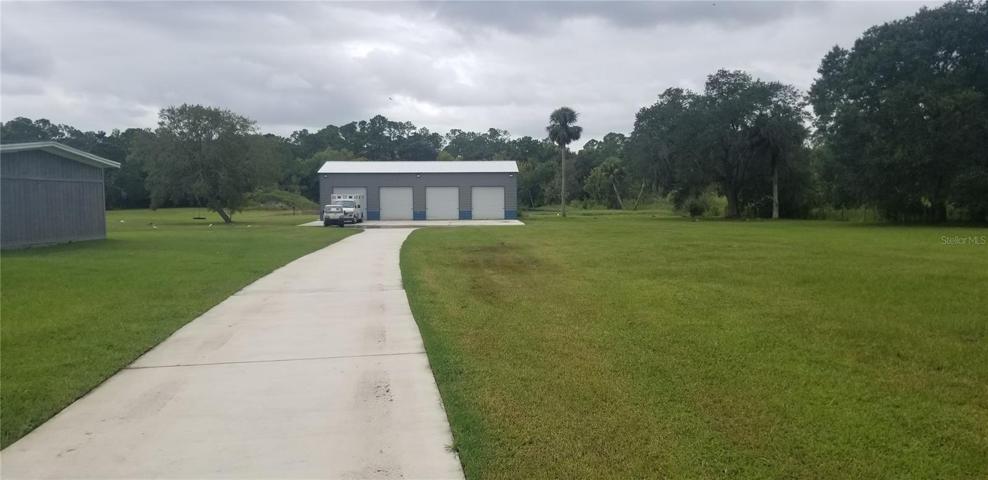 Garage/Workshop