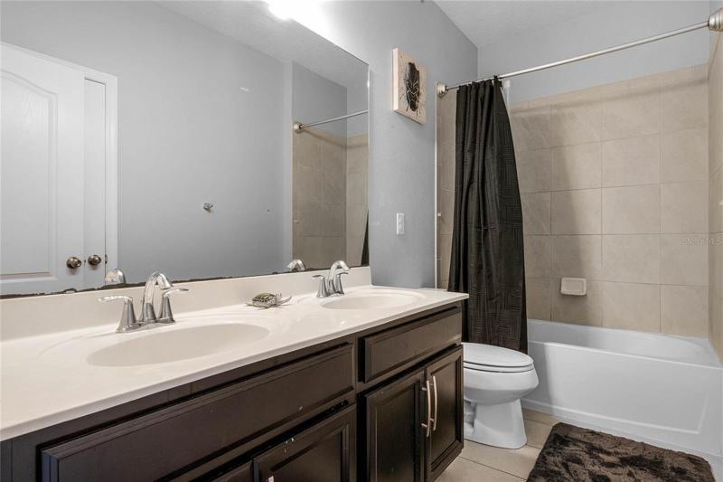 2nd floor bathroom