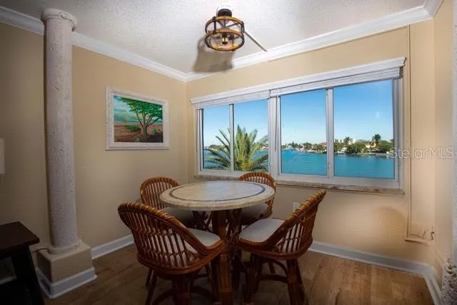 Dining room overlooking the waterway