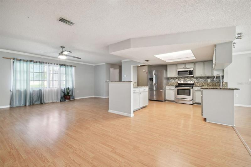 Living Room/Kitchen/Dining Area