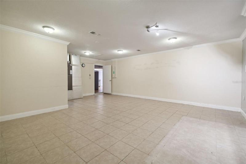 Converted Garage/Bonus Room