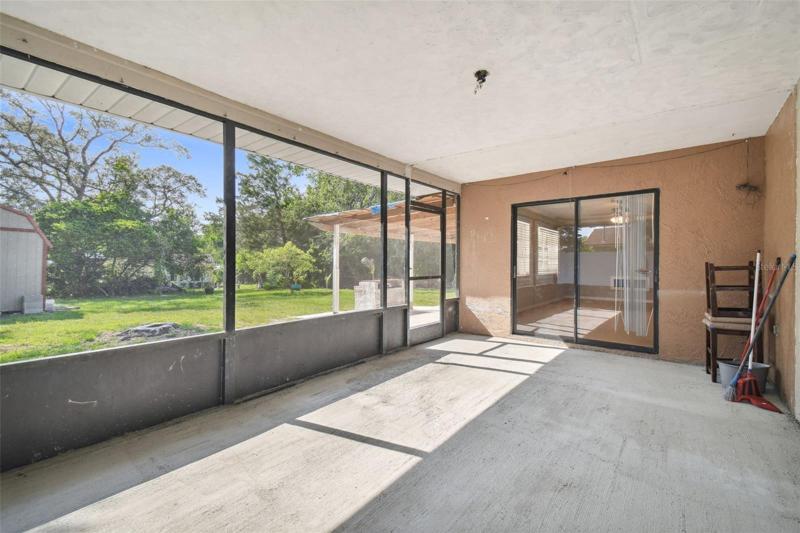 Screened in Patio