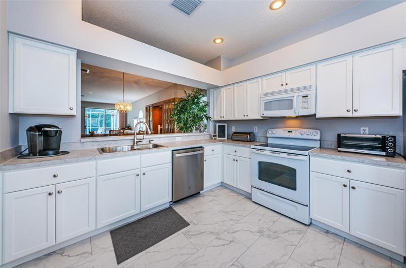 Large Kitchen