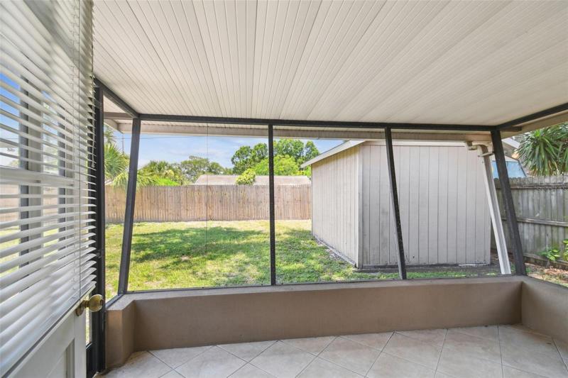 screened in porch off bedroom