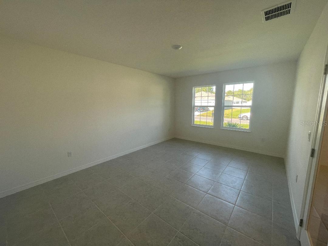 Flex room