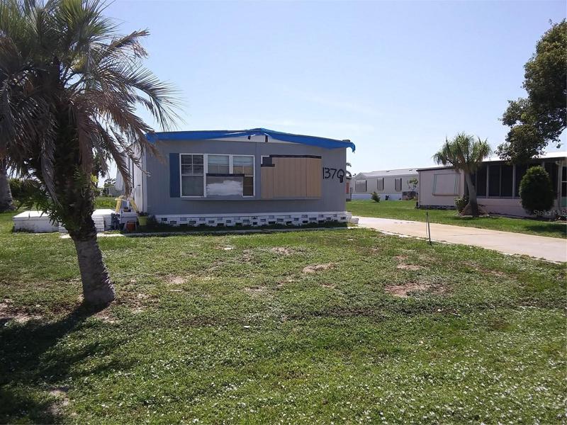 Front view of home