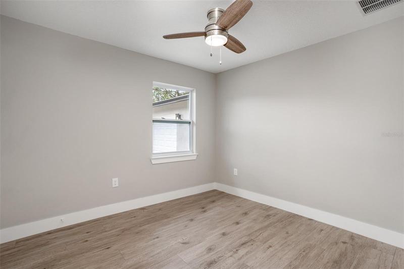 Guest Bedroom 4