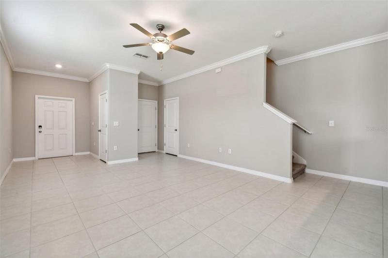 Bright Natural Lights this Room