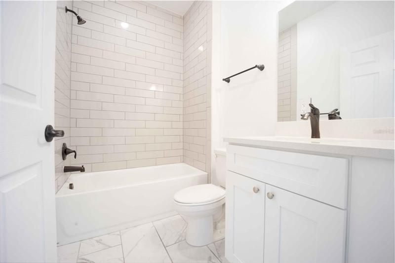 2nd Bathroom