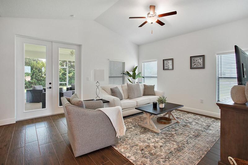 Living Room Sample Decor
