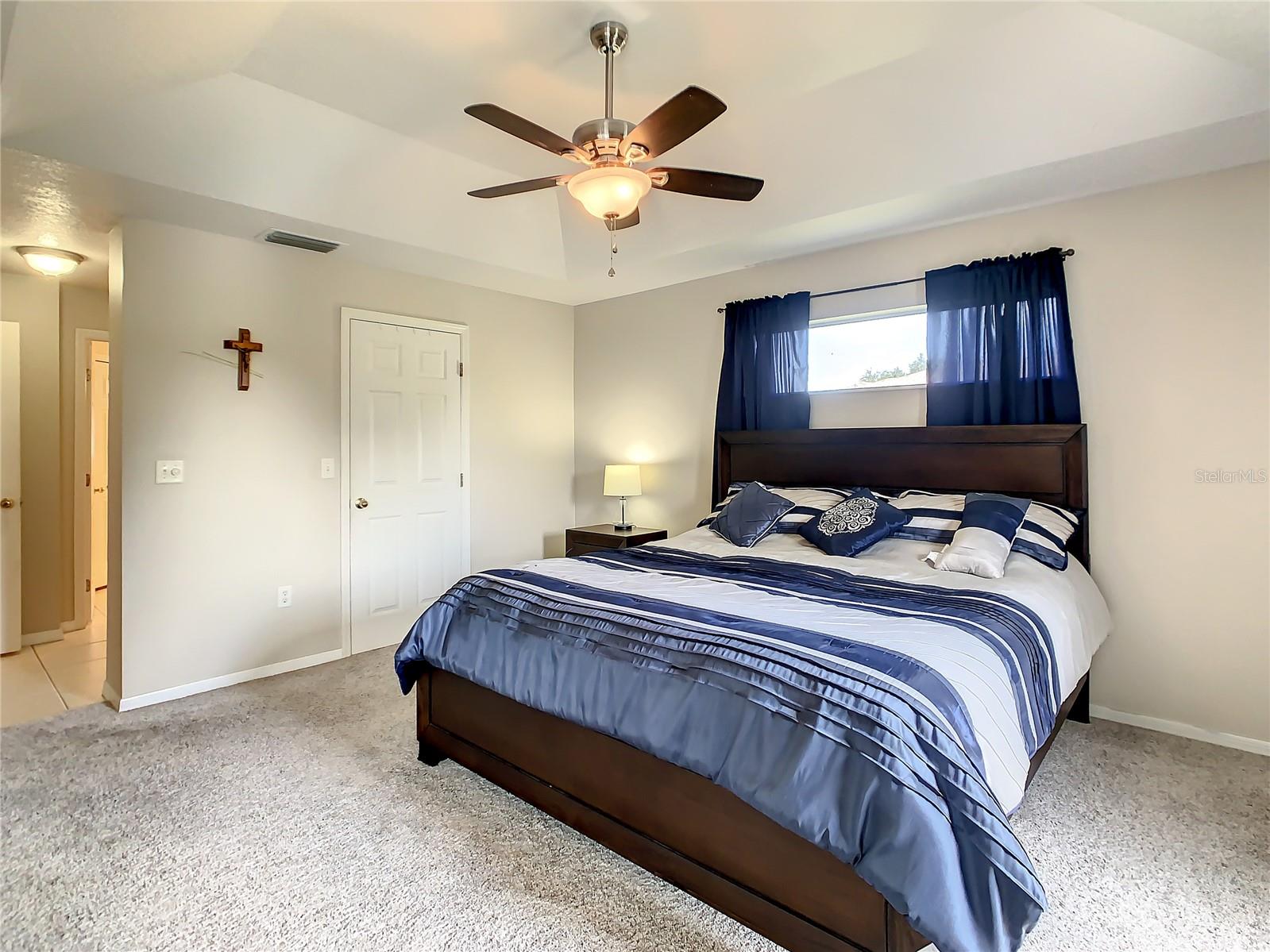 Master bedroom has a large walk-in closet with an en-suite bathroom.