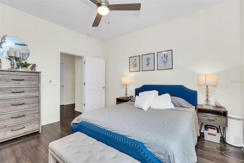 OWNER'S SUITE BEDROOM