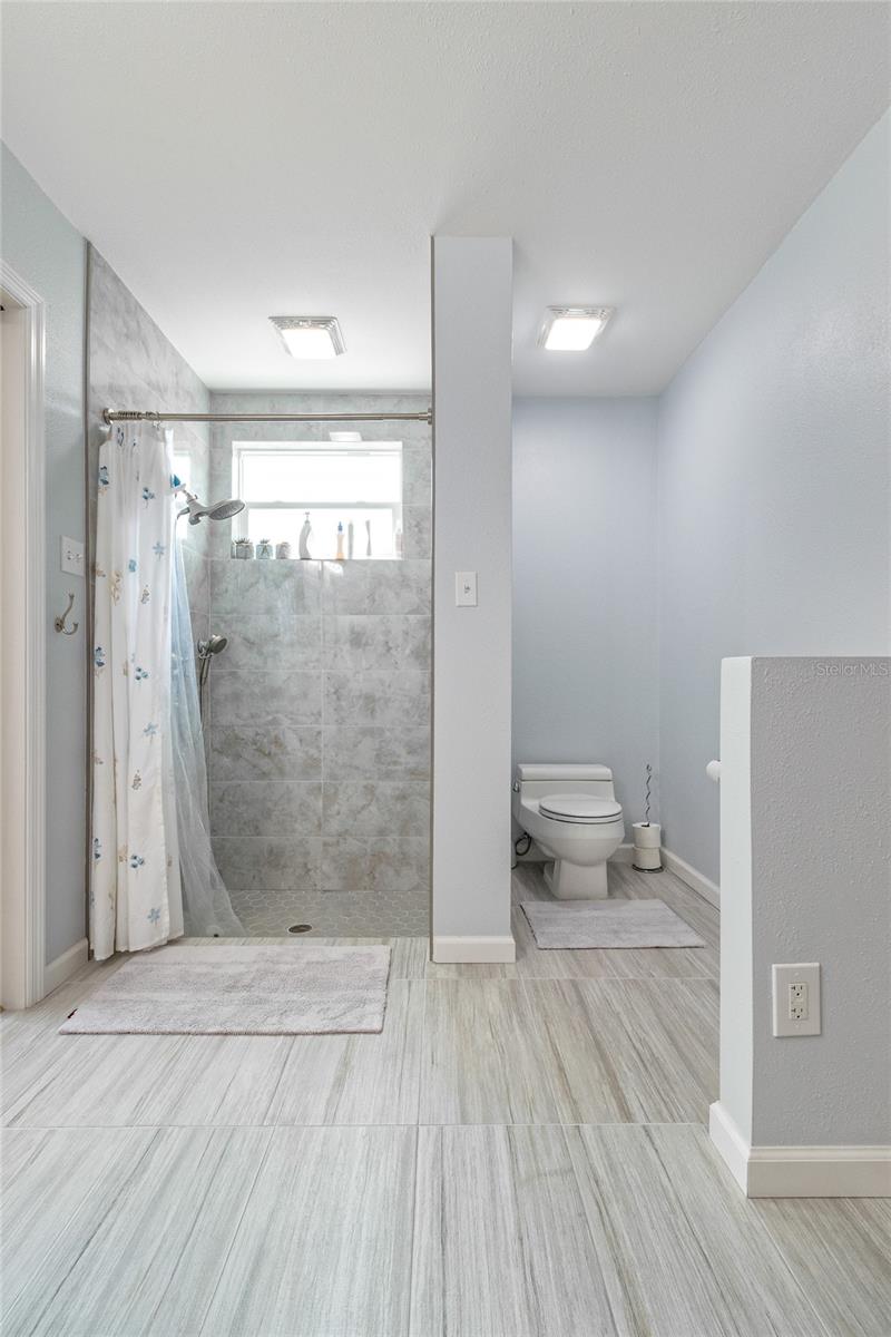 Walk in shower
