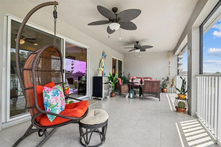 full view of 2nd story Balcony
