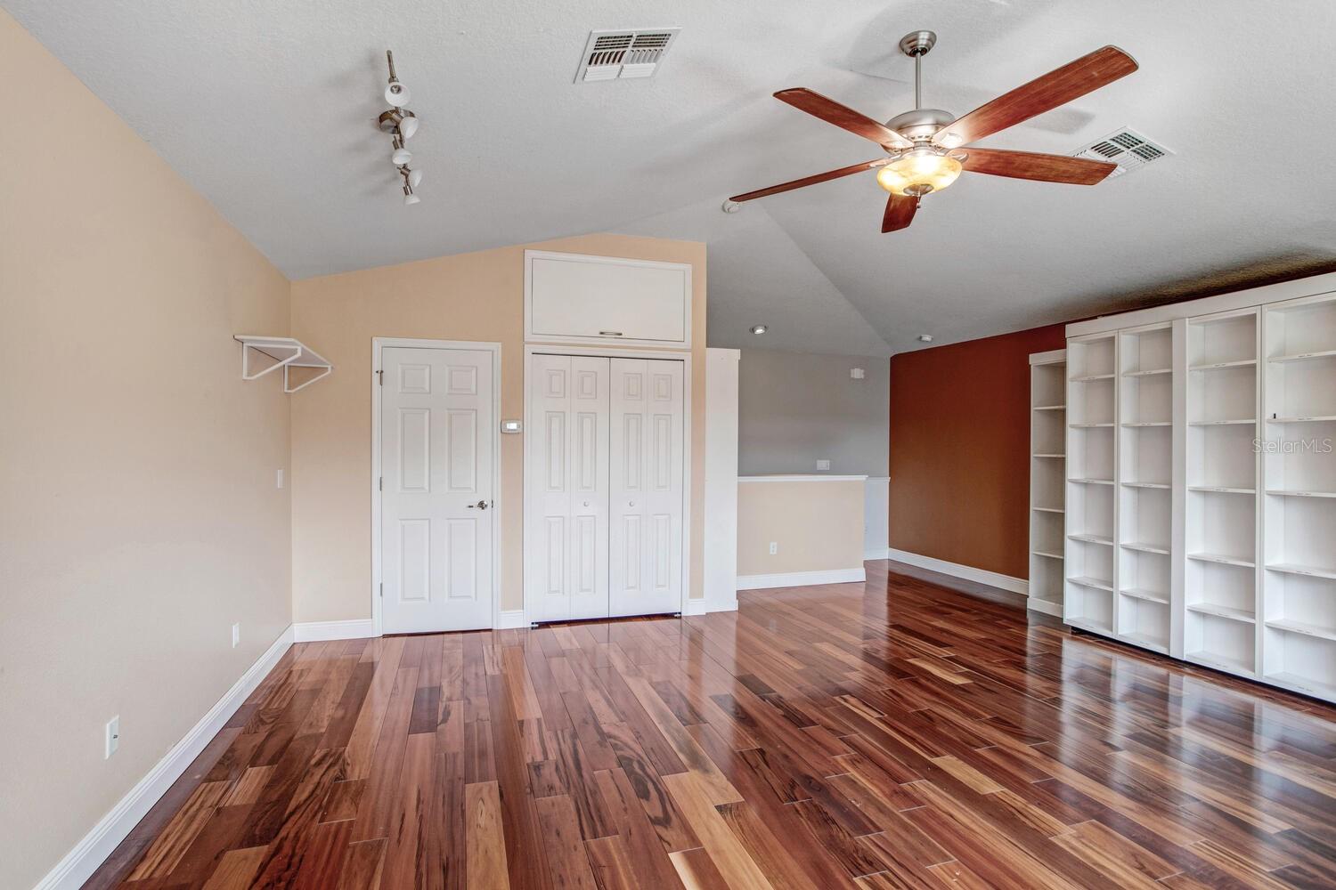 Bonus Room