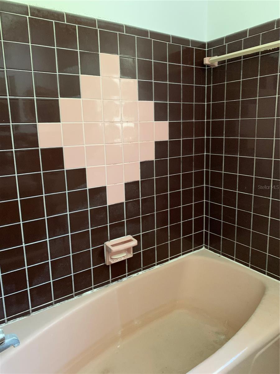 Check out the tile design!