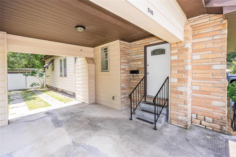 Carport