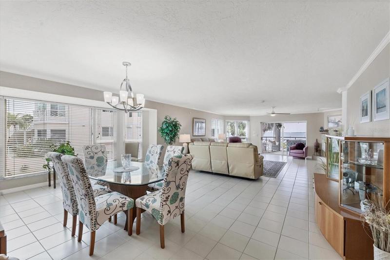 Spacious & open living & dining areas with spectacular views of Intracoastal