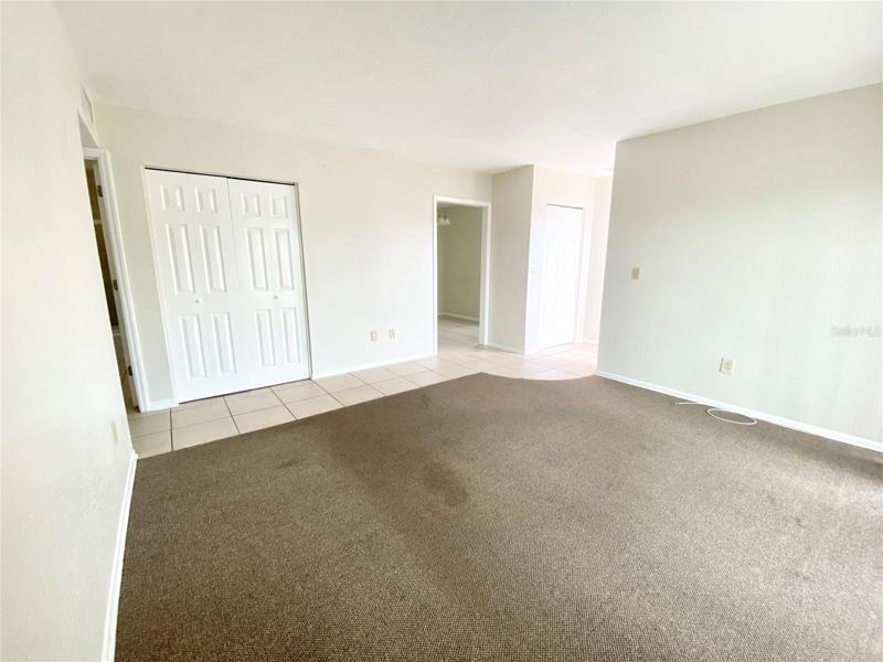 5771 Living room