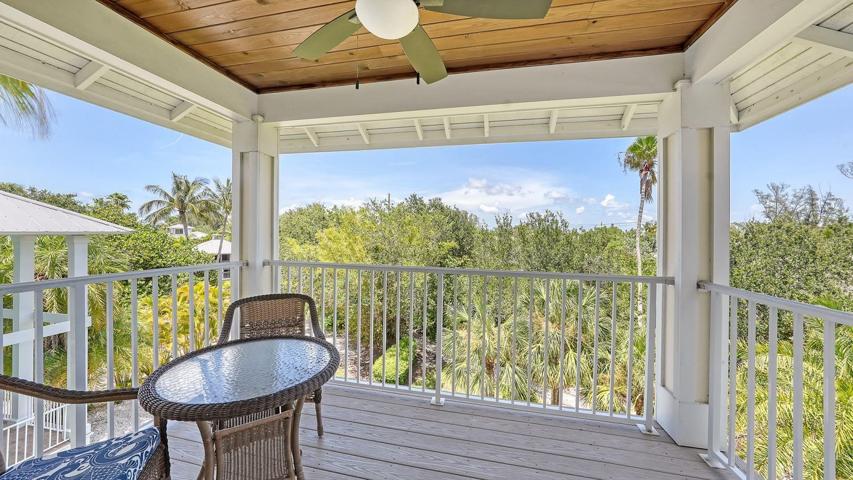 Upper owner balcony