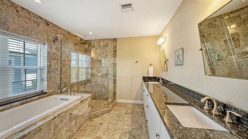 Upper owner bathroom