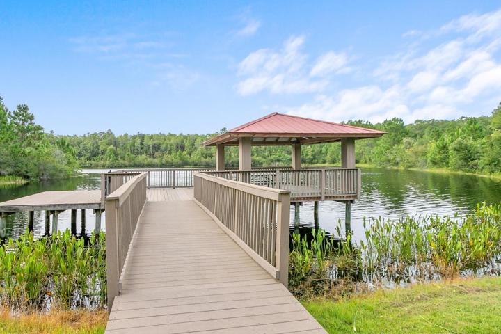 Lakeshore Ranch Amenities