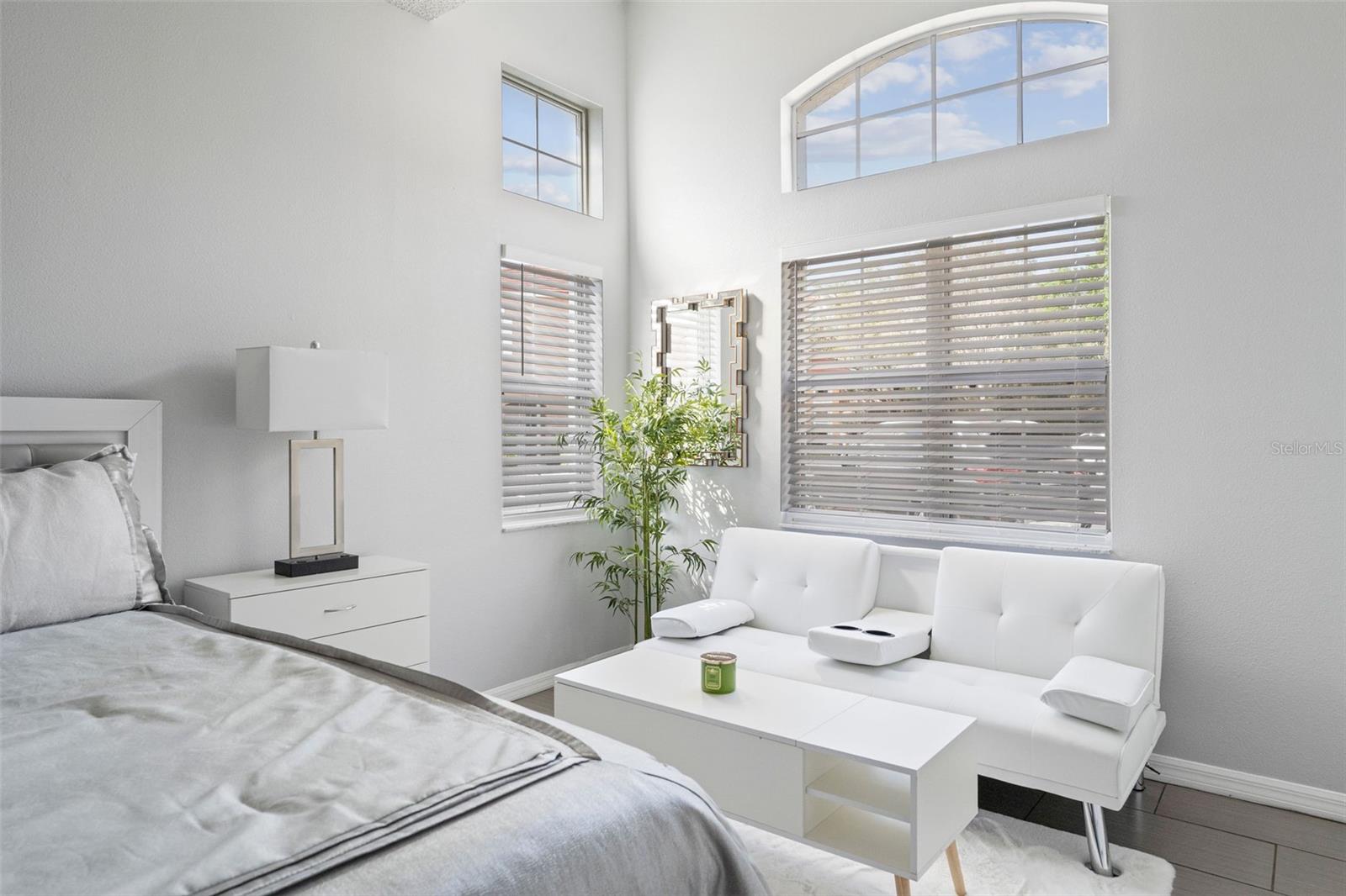 PRIME BDRM 2 OR IN-LAW SUITE PRIVATE ENTRANCE