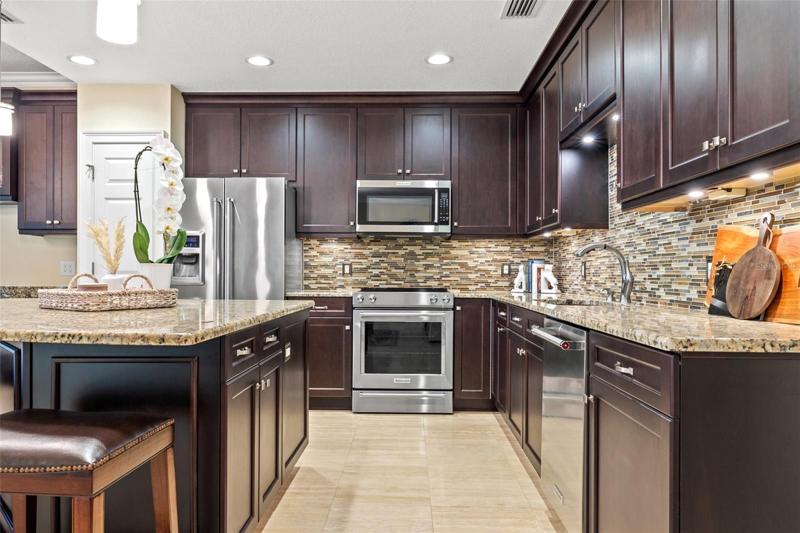 Spacious kitchen for all your entertaining needs