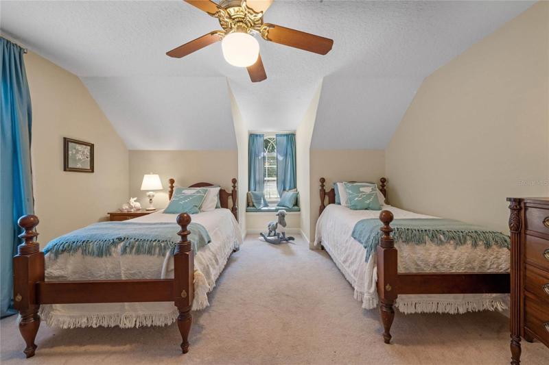 Bedroom 2 with story nook in dormer window