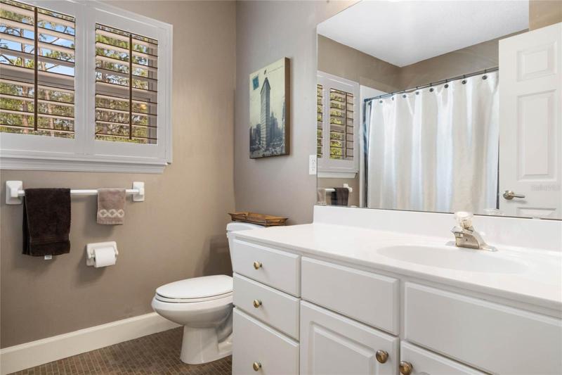 Bathroom 2nd floor