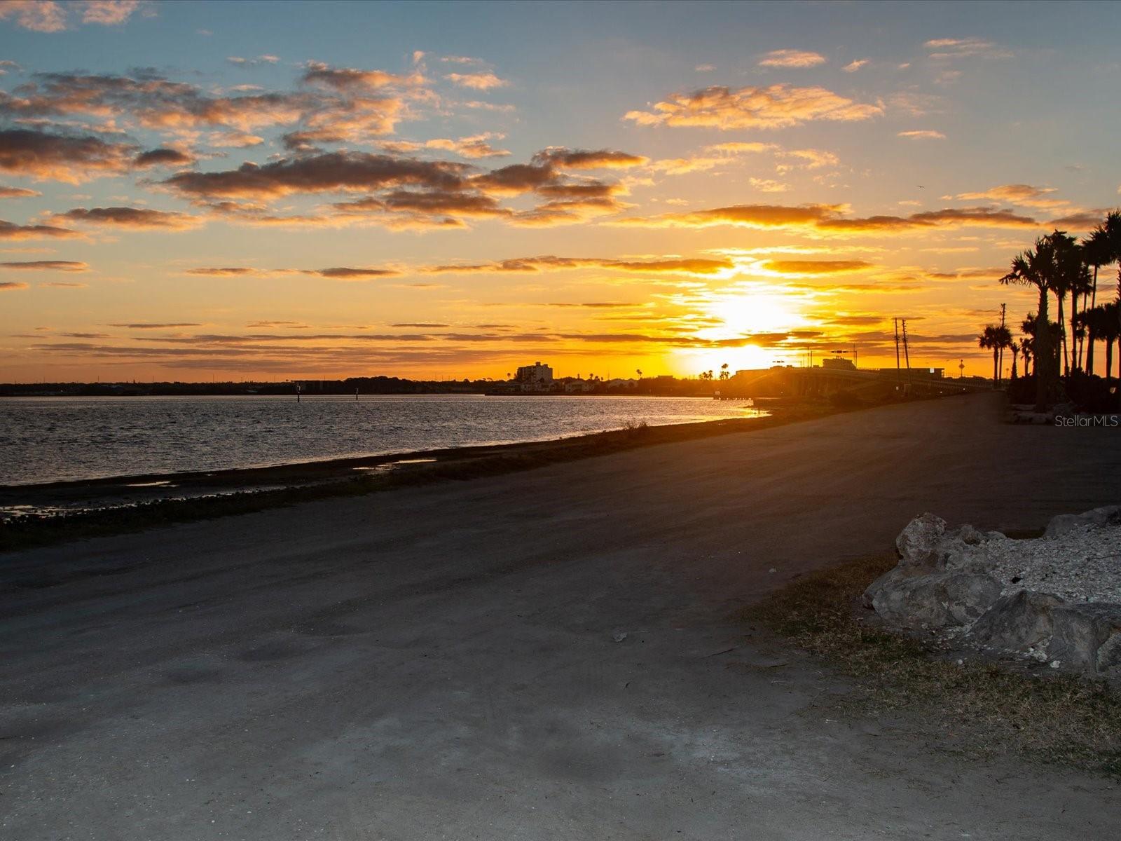 Sunset at Honeymoon Island