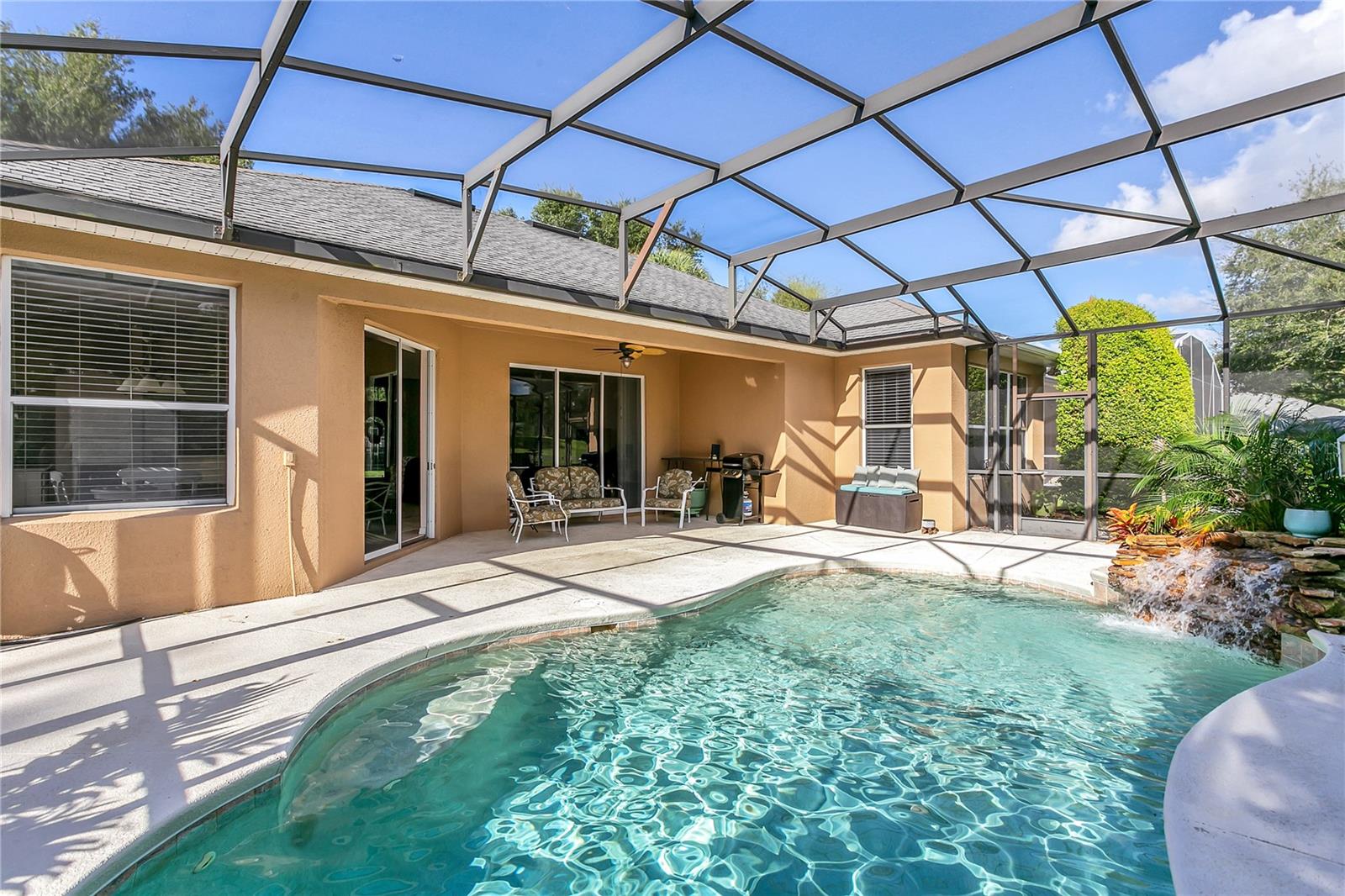 pool enclosure