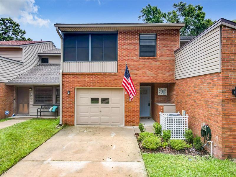 Townhouse in Villas 3