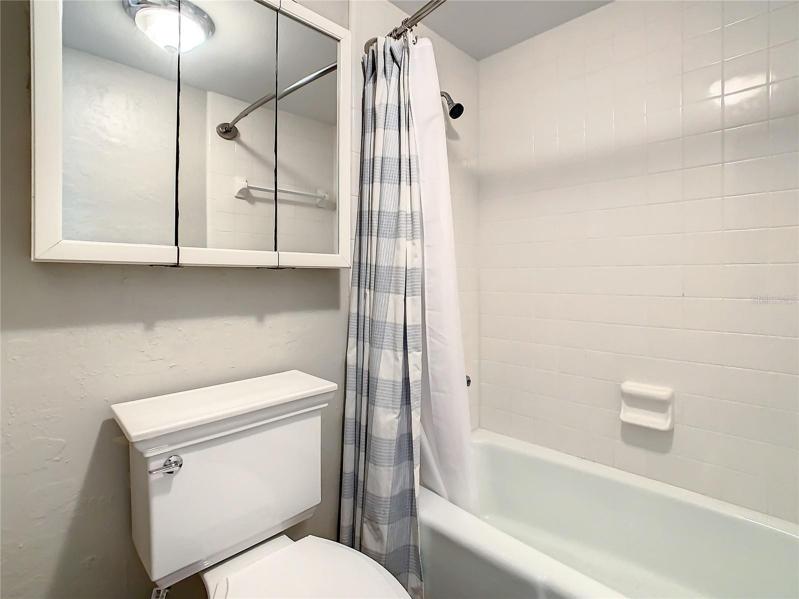 hall Bath