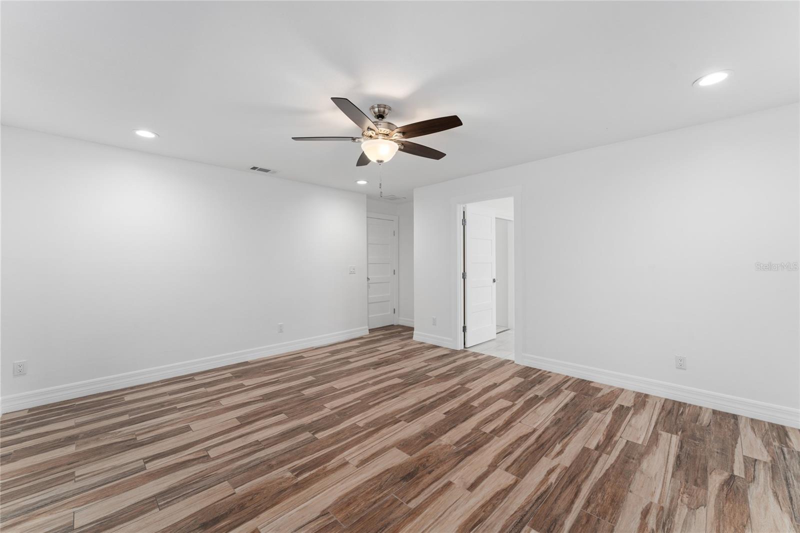 Primary (Master) Bedroom
