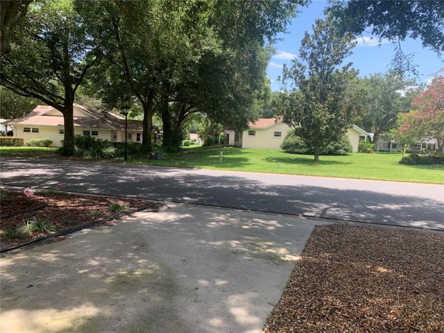 No neighbors in front