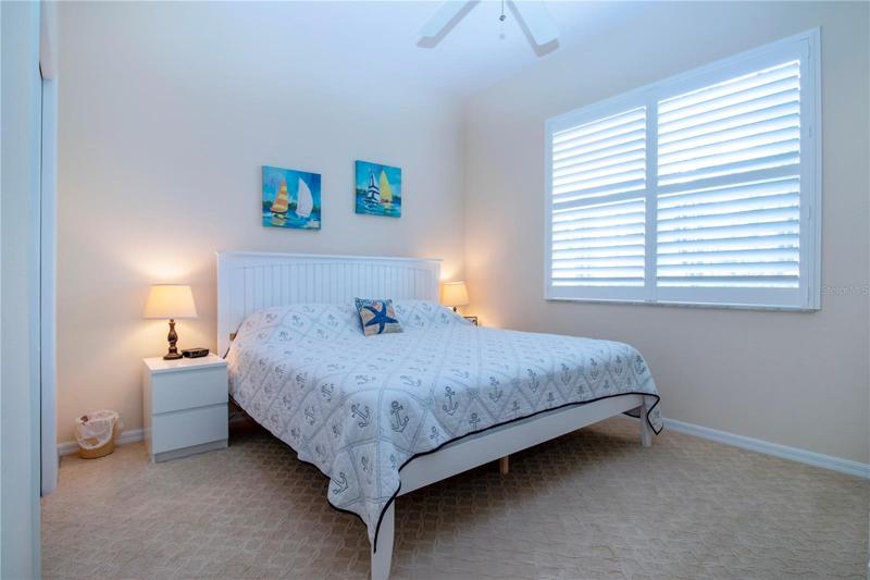 Guest bedroom