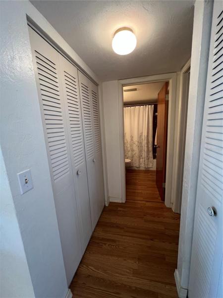 HALLWAY WITH LINEN CLOSET
