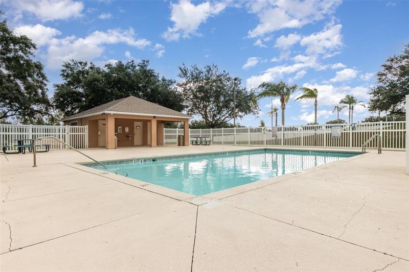 Community Pool!