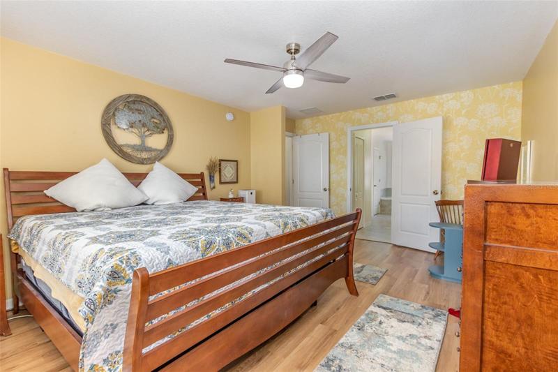 Master Bedroom!